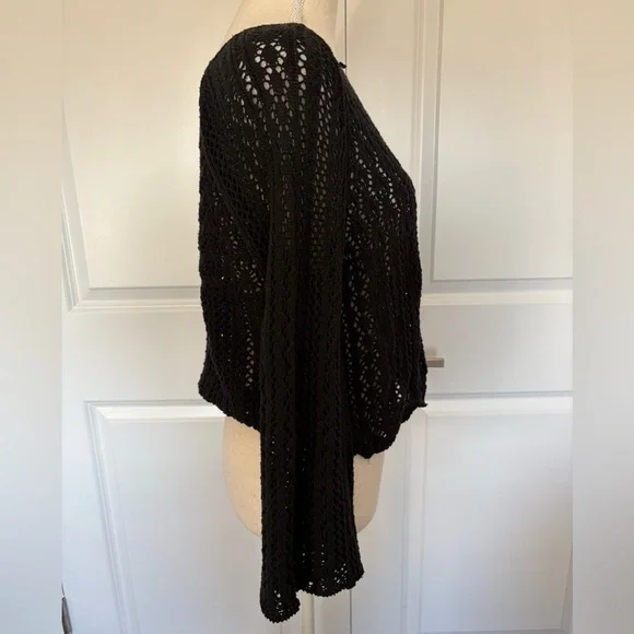 ONLY ASOS Black Crochet Cropped Sweater Small Scallop Hem Wide Sleeve - Picture 3 of 11